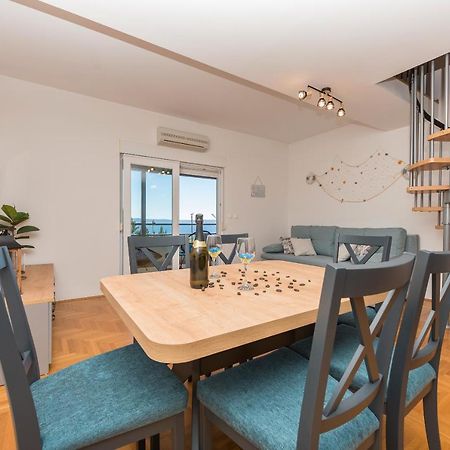 Deluxe 3 Bedroom Apartment With Sea View Baška Voda Kültér fotó